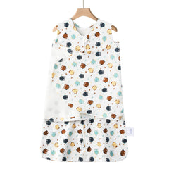 Ftikvo Owl-pattern baby swaddle blanket keeps baby snug and secure.
