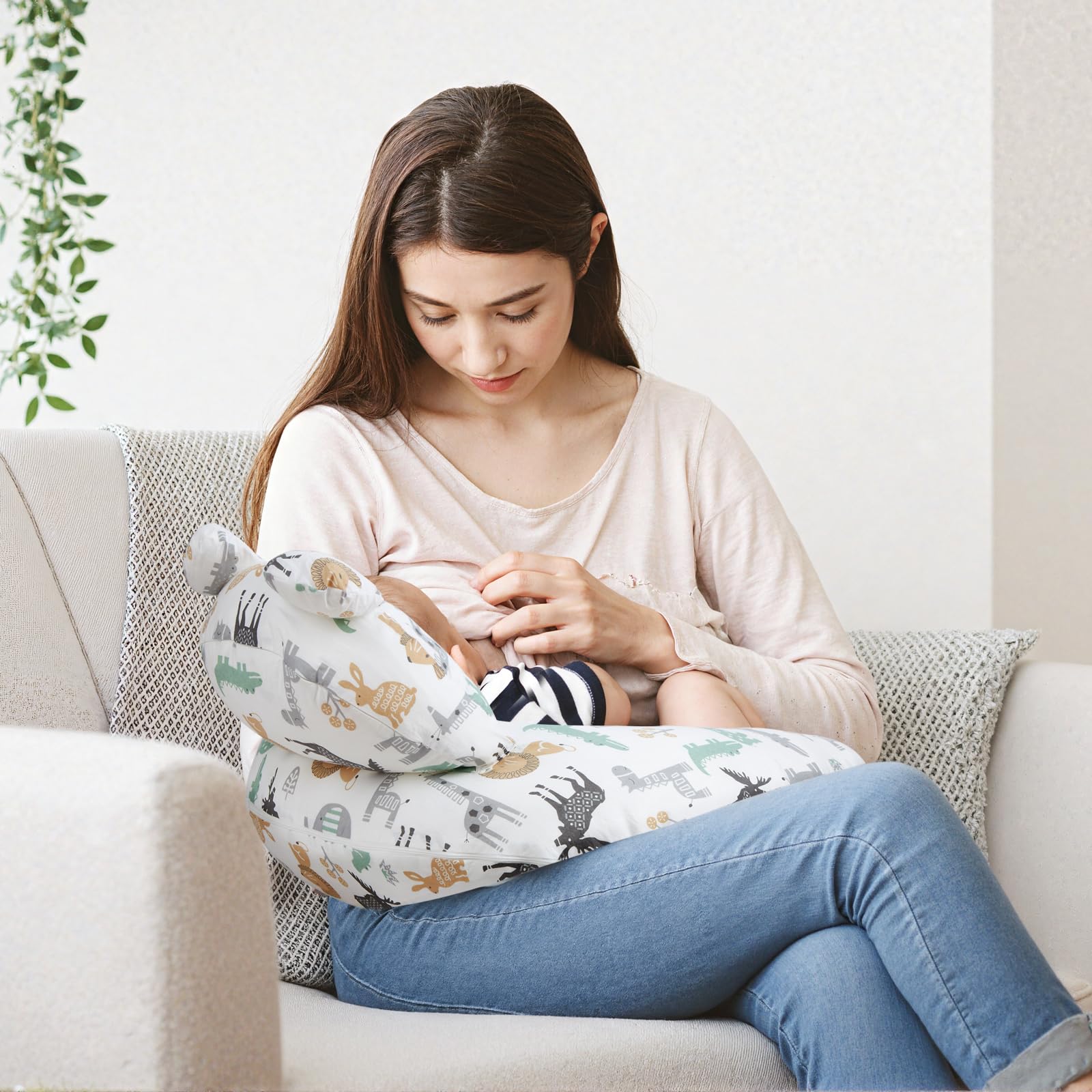 FUFVUTI new-mom gift for baby showers supporting both mom and baby
