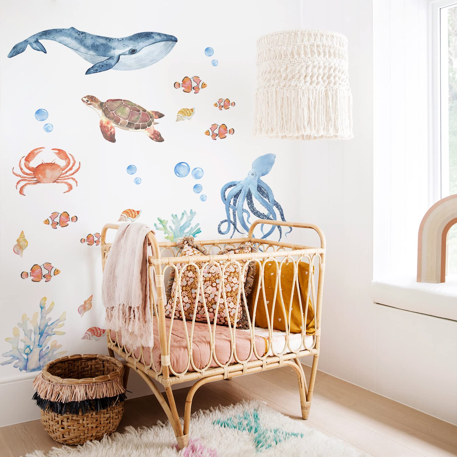 funlife under-sea wall decals nemo: brings cheerful underwater scenes to walls.
