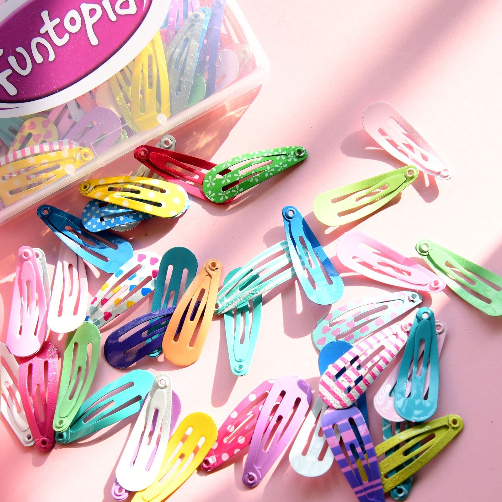 Funtopia organized plastic box keeps clips tidy and accessible.
