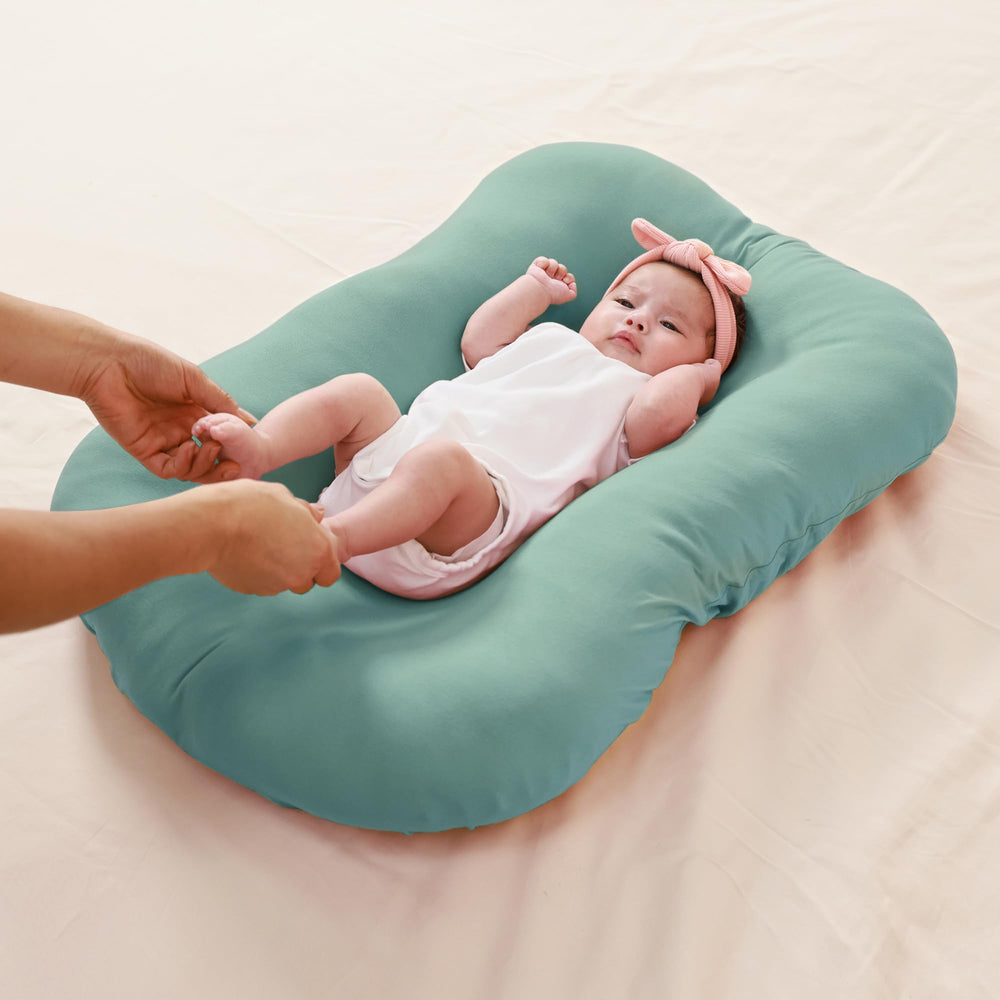FUNUPUP all-season breathable lounger cover keeps baby comfy year round.