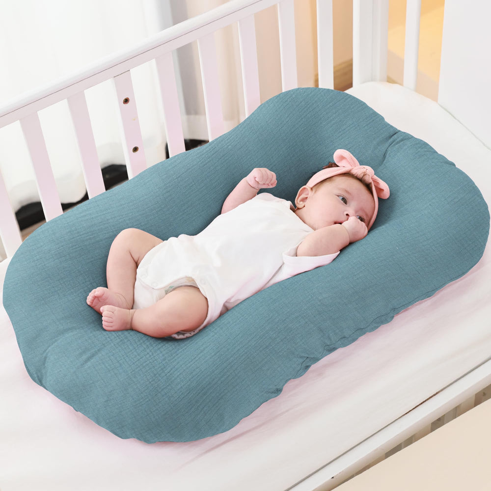 FUNUPUP easy-install lounger cover shown stretched for snug fit
