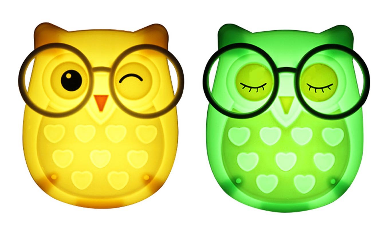 FuWinet Owl night light with soft glow for gentle baby nursing.