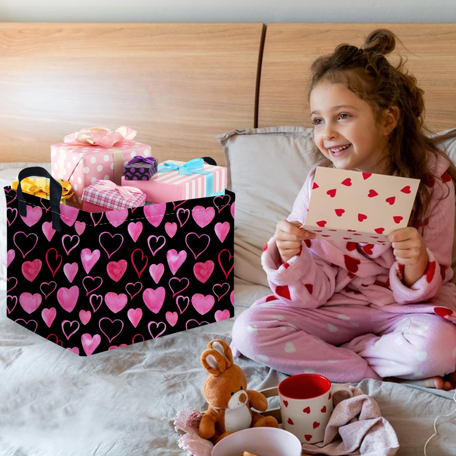 FXOCSHE foldable laundry hamper saves space when not in use.
