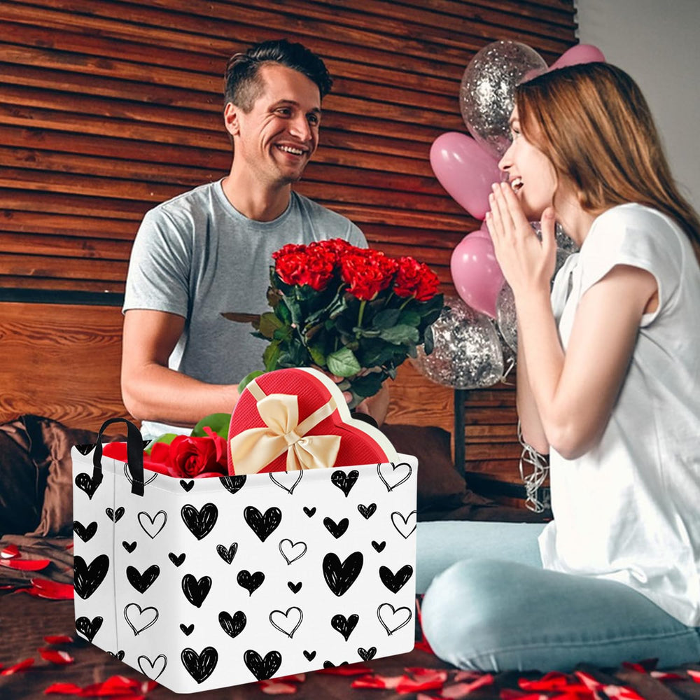 FXOCSHE heart-shaped basket folded flat to save space