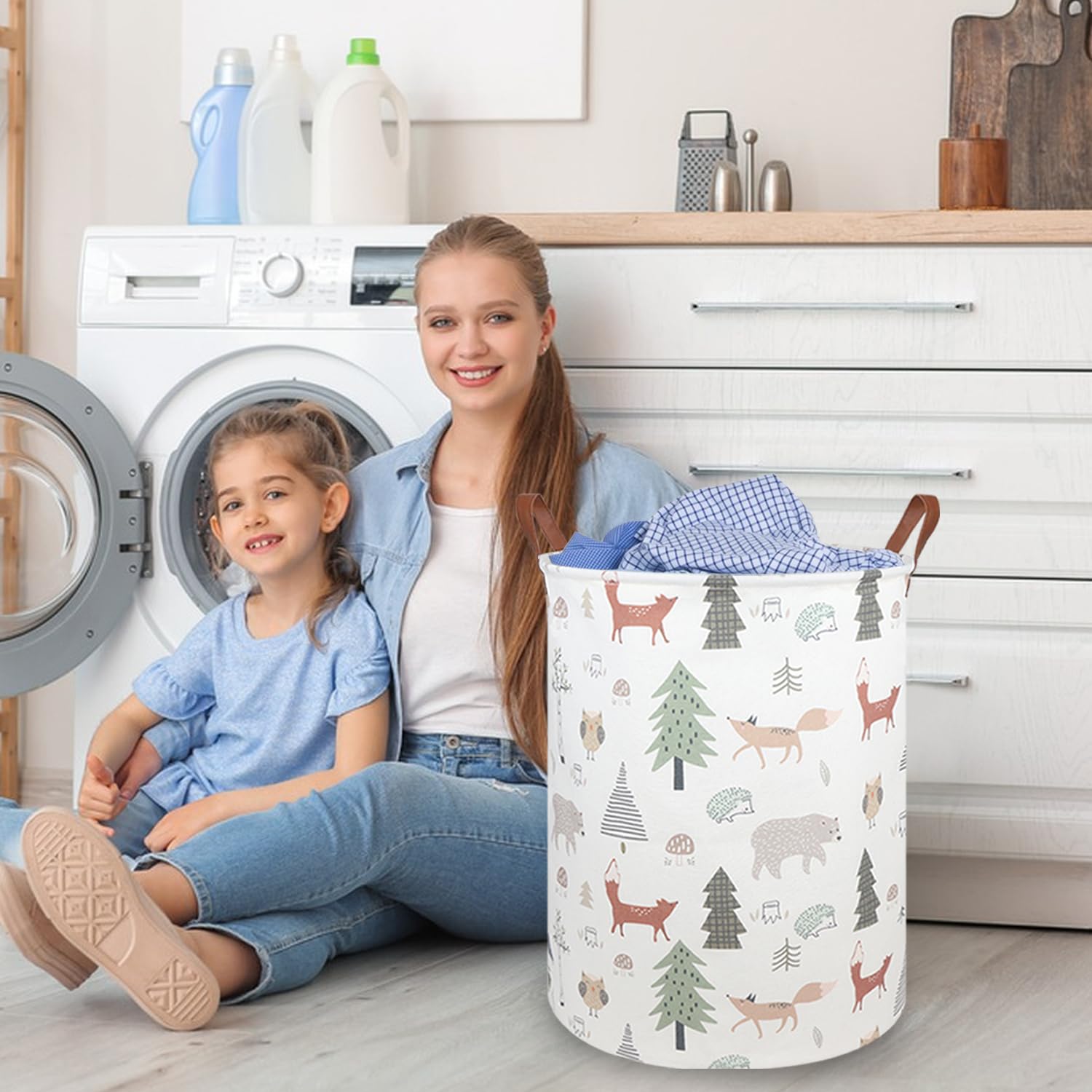 FXOCSHE Leather handles offer portable, lightweight laundry storage