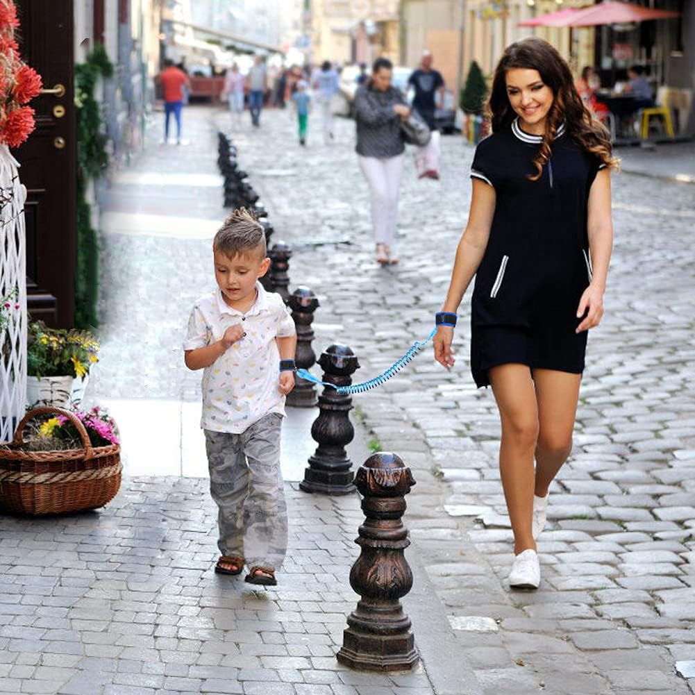 Fzbjayoon wrist link attached to backpack or stroller for versatile outings