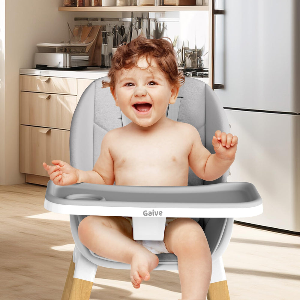 GAIVE 5-point harness keeps your child secure while eating.