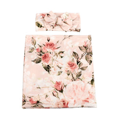 Galabloomer soft knit receiving blanket stretches with baby movements