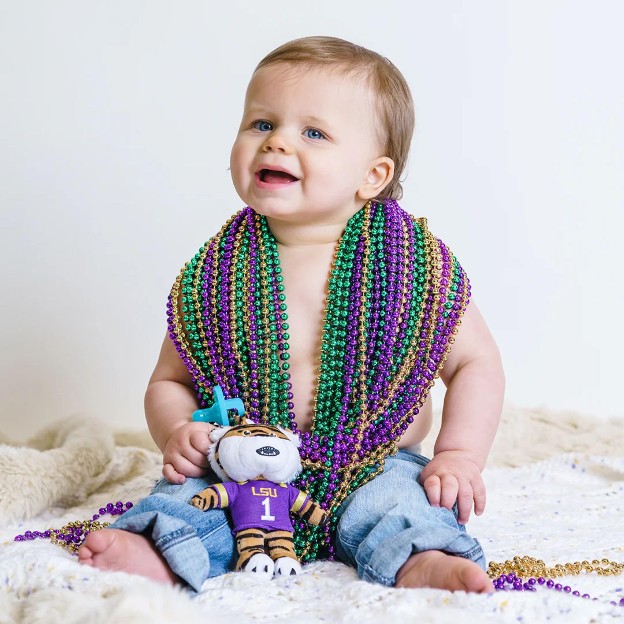 Gamezies pacifier designed for 0-6 months, BPA-free and CPSIA tested.