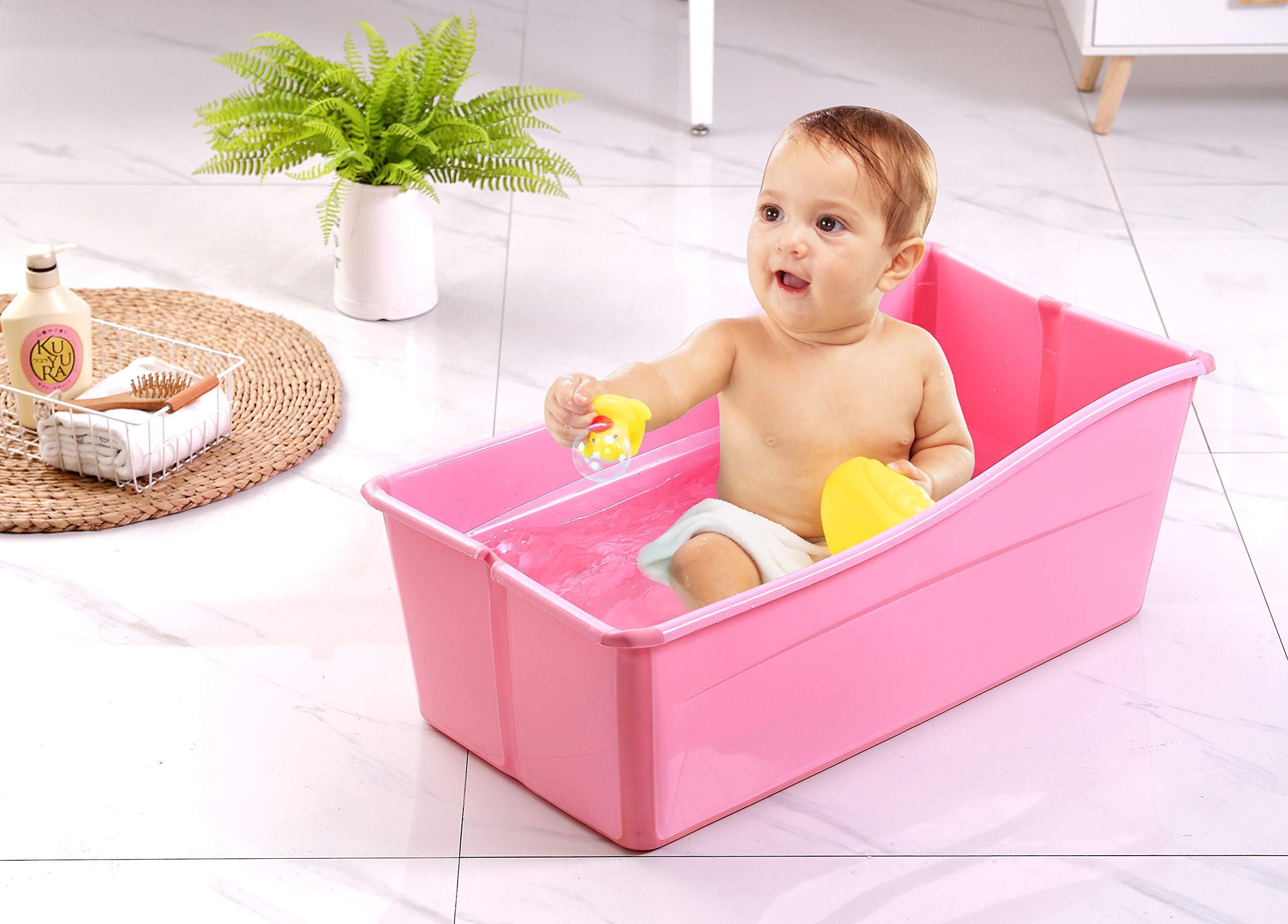 Ganen Baby Bath Tub Portable Pink ideal for travel with toddlers.