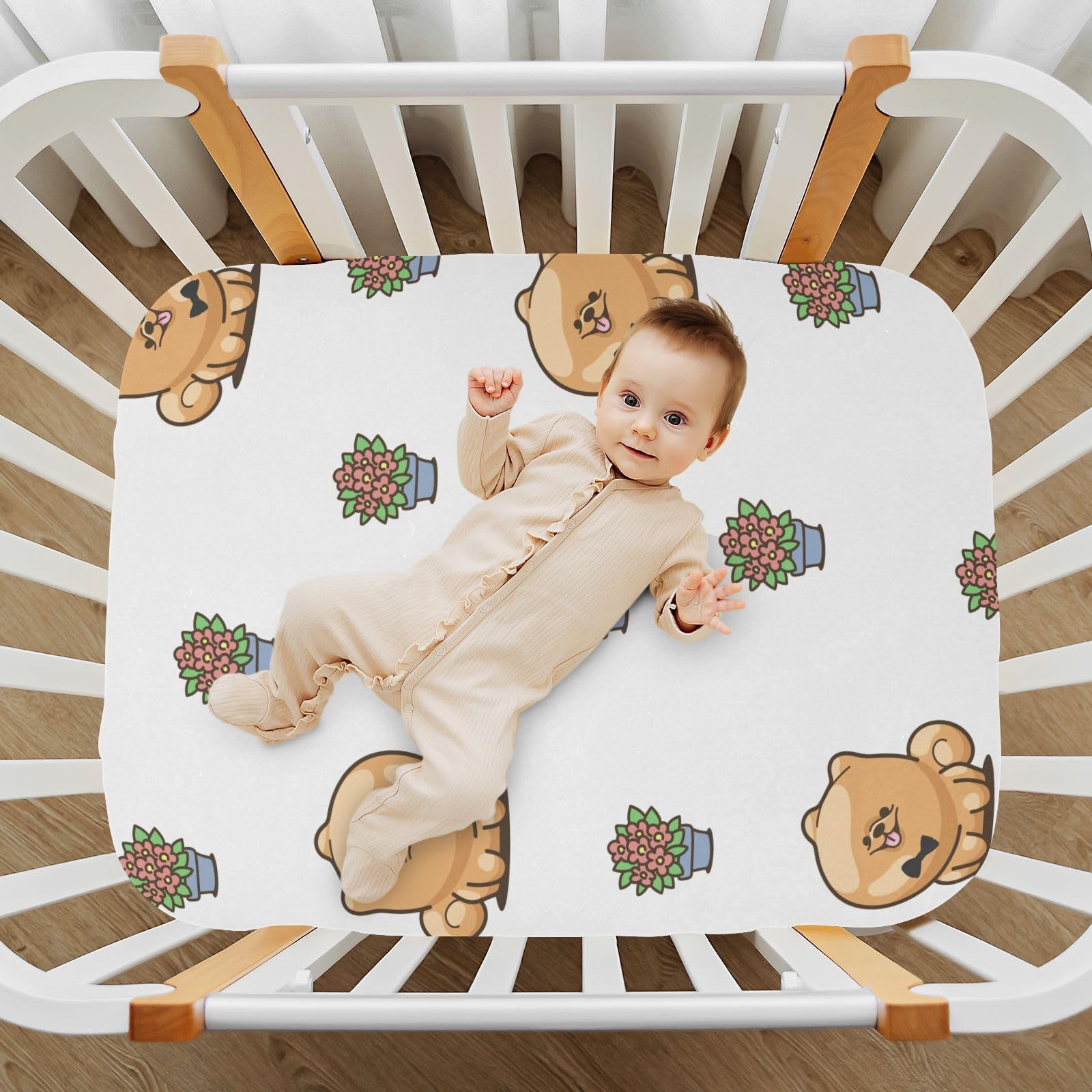 Two sizes S and M of Gbjiemia Kawai Pomeranian sheets for cribs and playards.