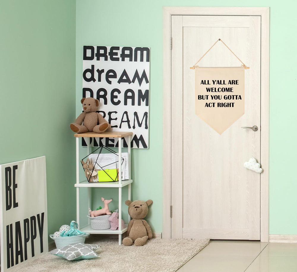 GEANHIL pennant banner for living spaces creates playful, inviting vibes.