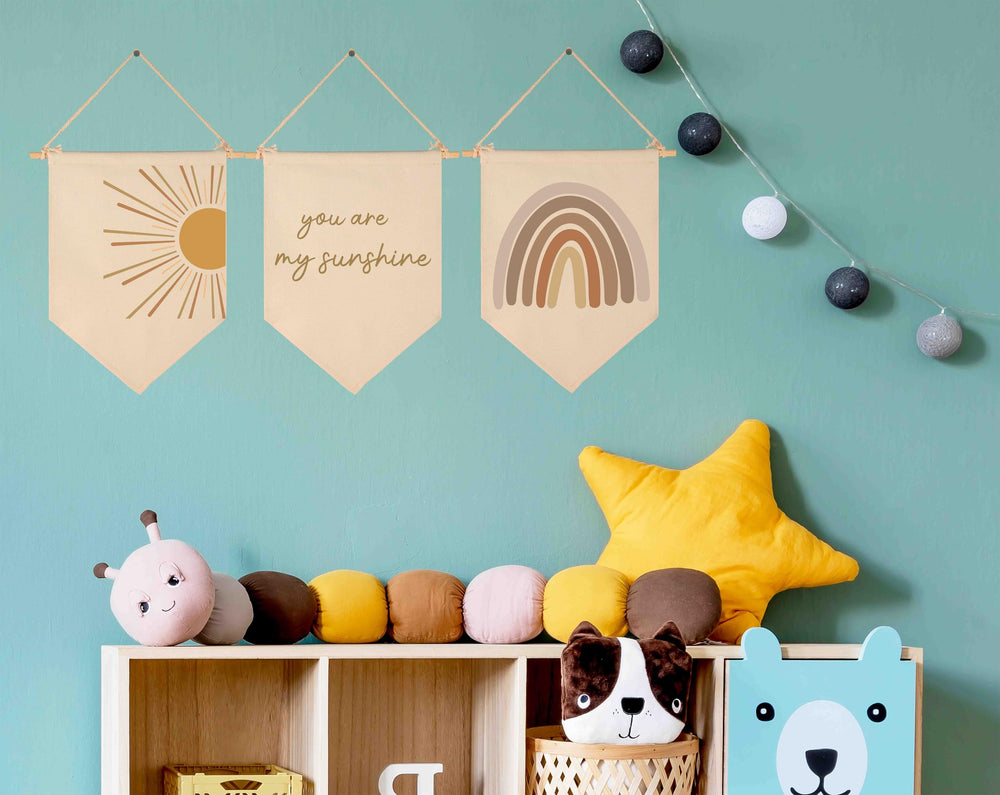 GEANHIL Beaming wall decor makes a thoughtful baby shower or birthday gift.