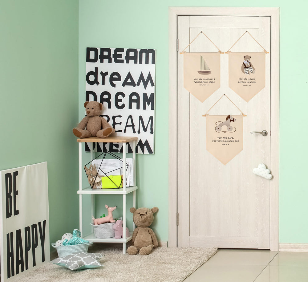 GEANHIL Christian verses canvas banner complements front door or living room decor