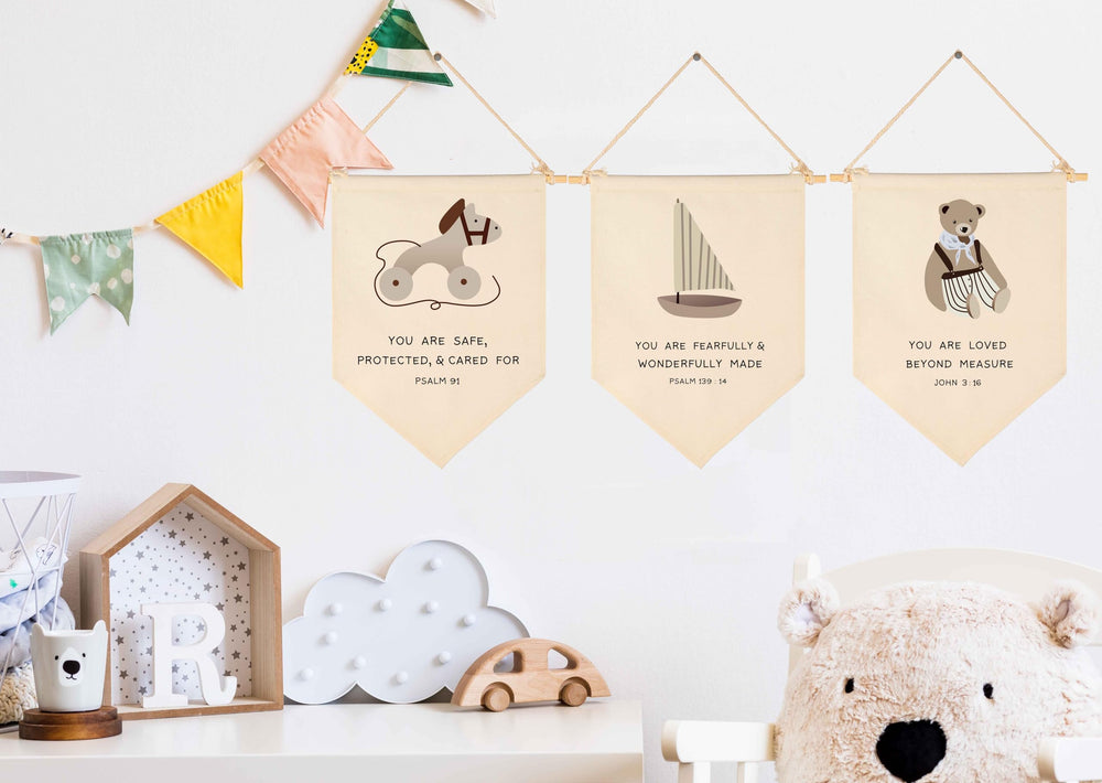 GEANHIL cotton canvas banner beige hanging in nursery or kids' room, creates warm ambience