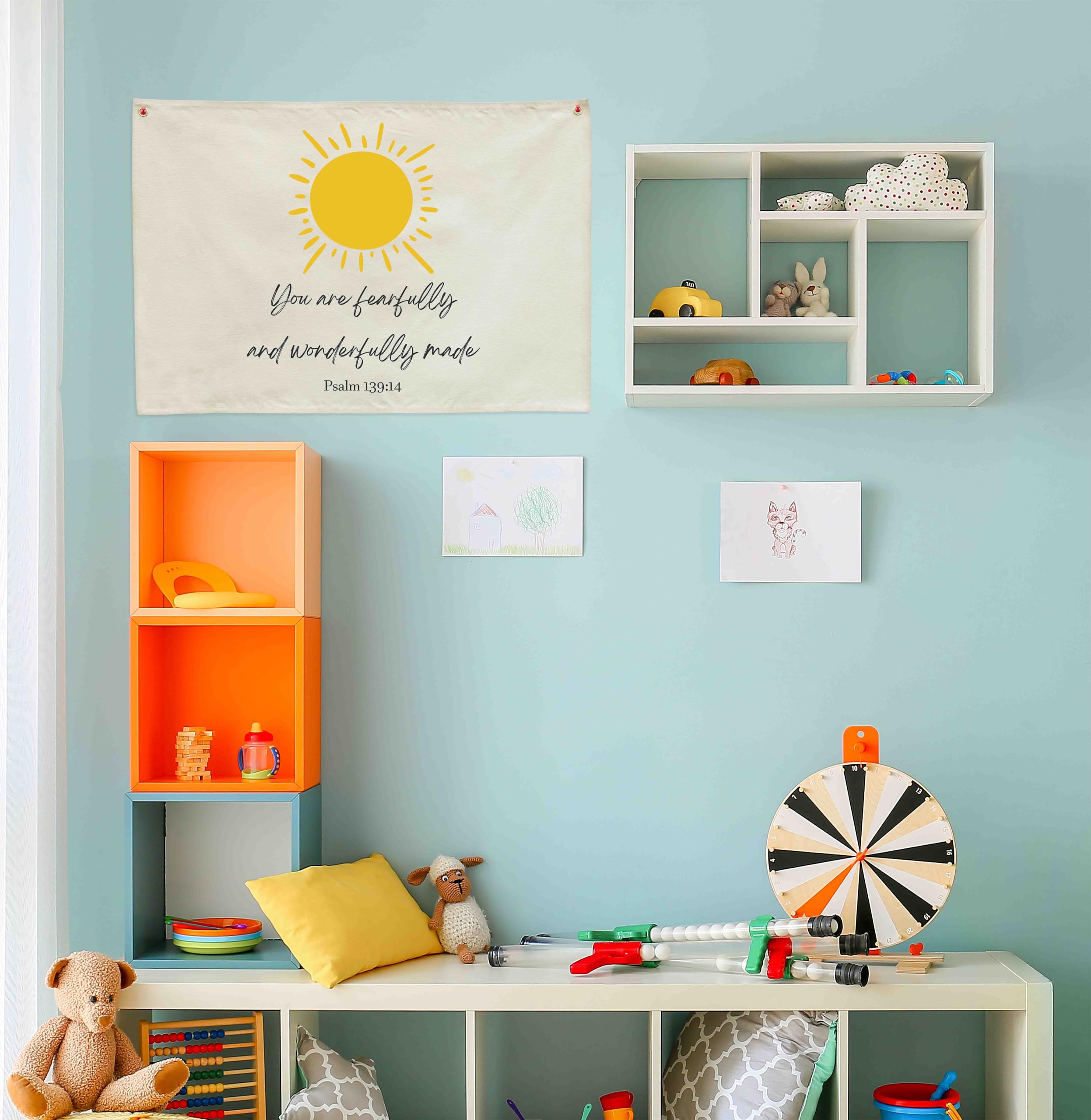 GEANHIL front-door banner for inviting nursery entryway