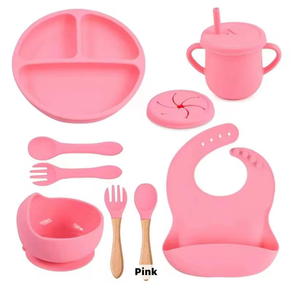 Generic 7-piece silicone baby feeding set bib with pocket catches messes.