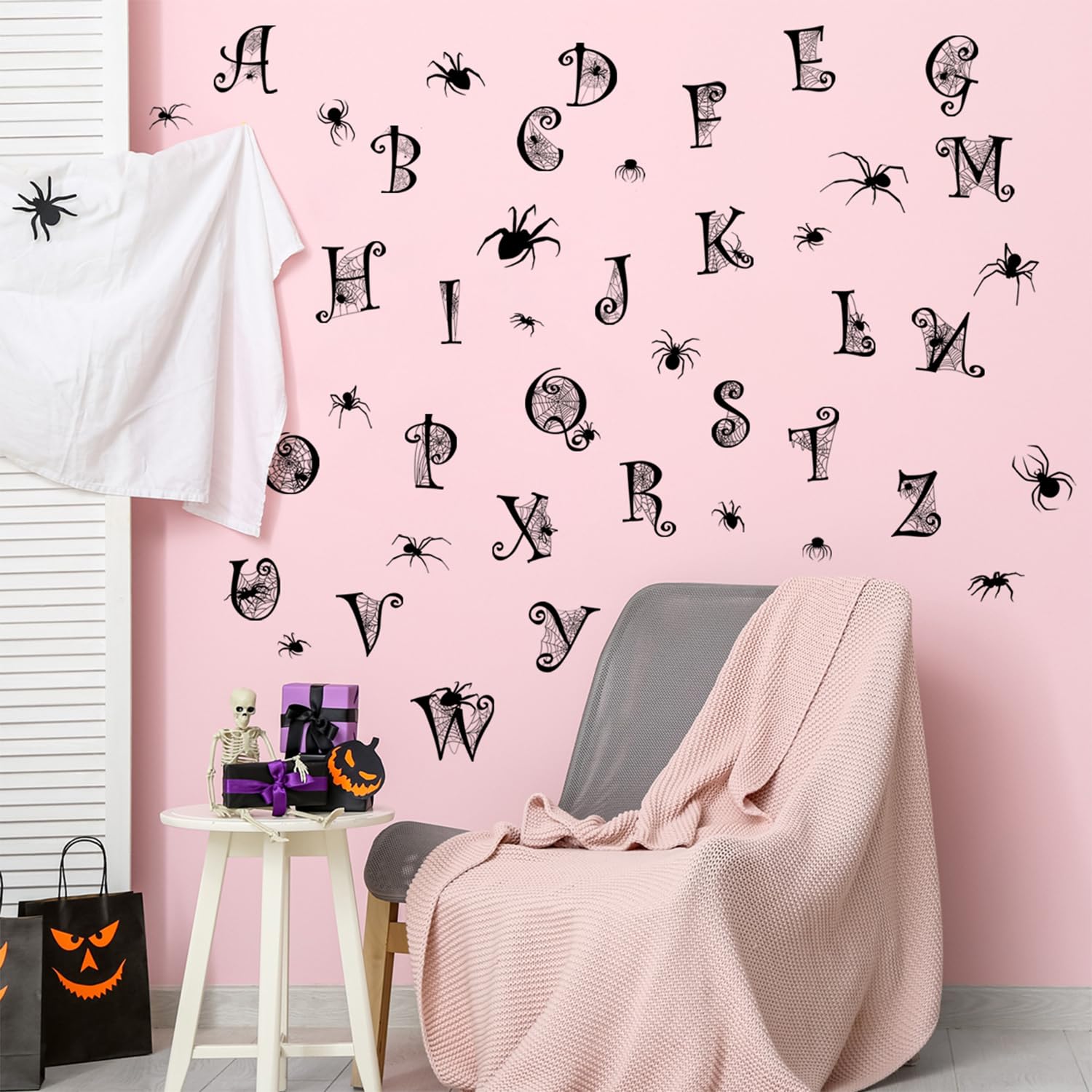 Generic 18-piece Halloween decal kit for flexible placement