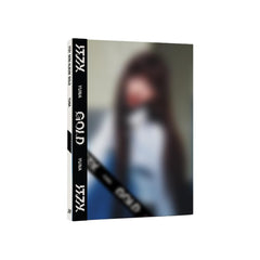 Generic IT'ZY 9th mini album gold digipack front cover for collectors.