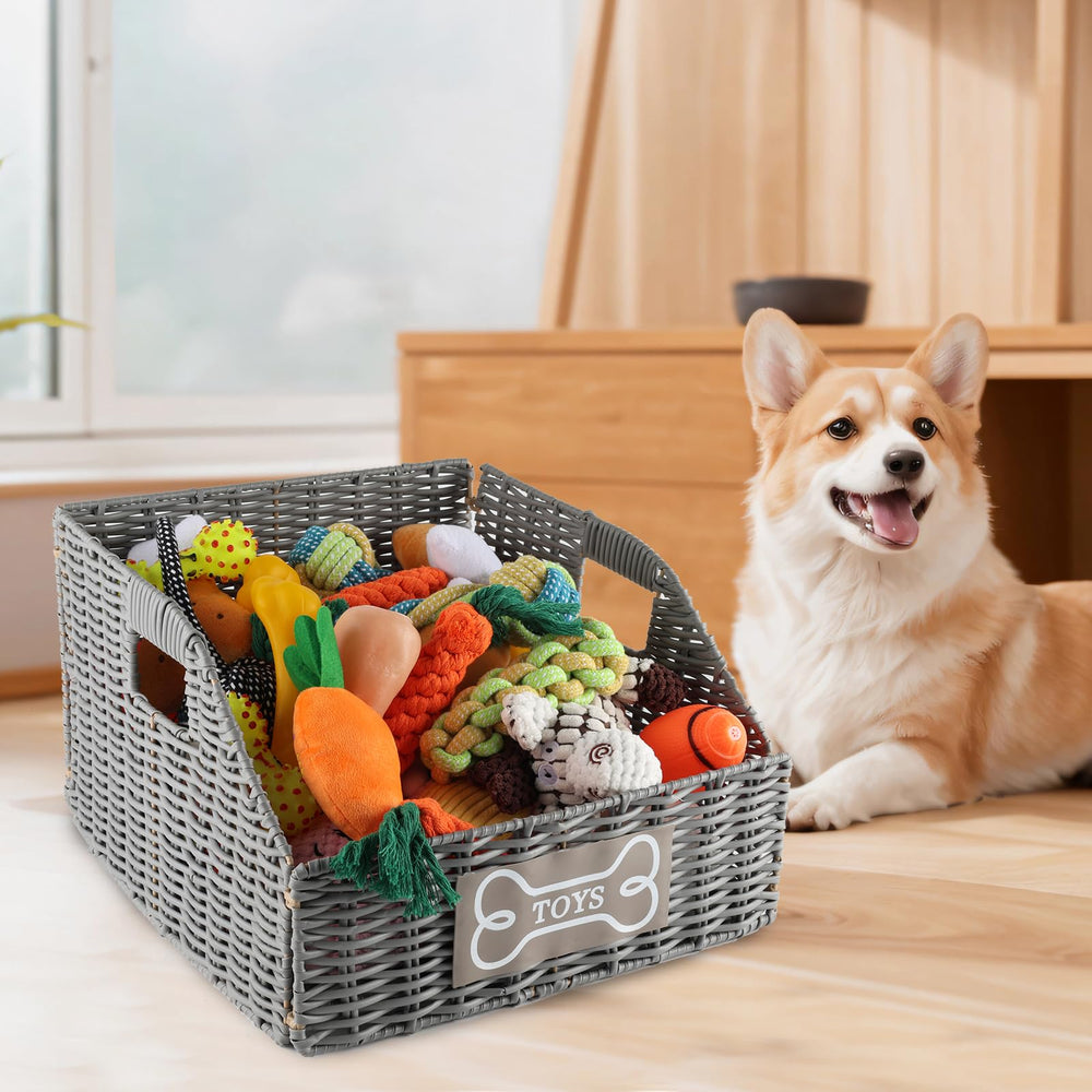 Geyecete easy-clean pet storage bin helps maintain a tidy bathroom or nursery.