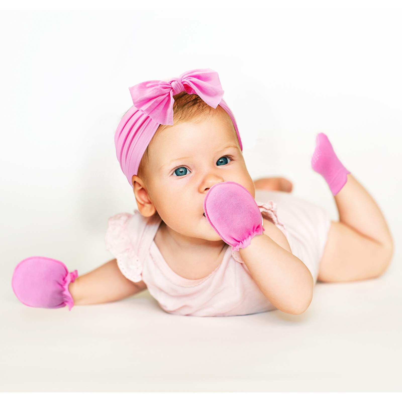 Geyoga newborn cotton mittens with elastic cuffs protect tiny hands and stay put