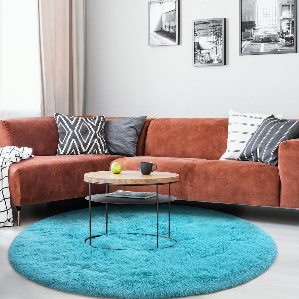 Gifeas blue round rug with plush fibers for soft footfalls and ambiance