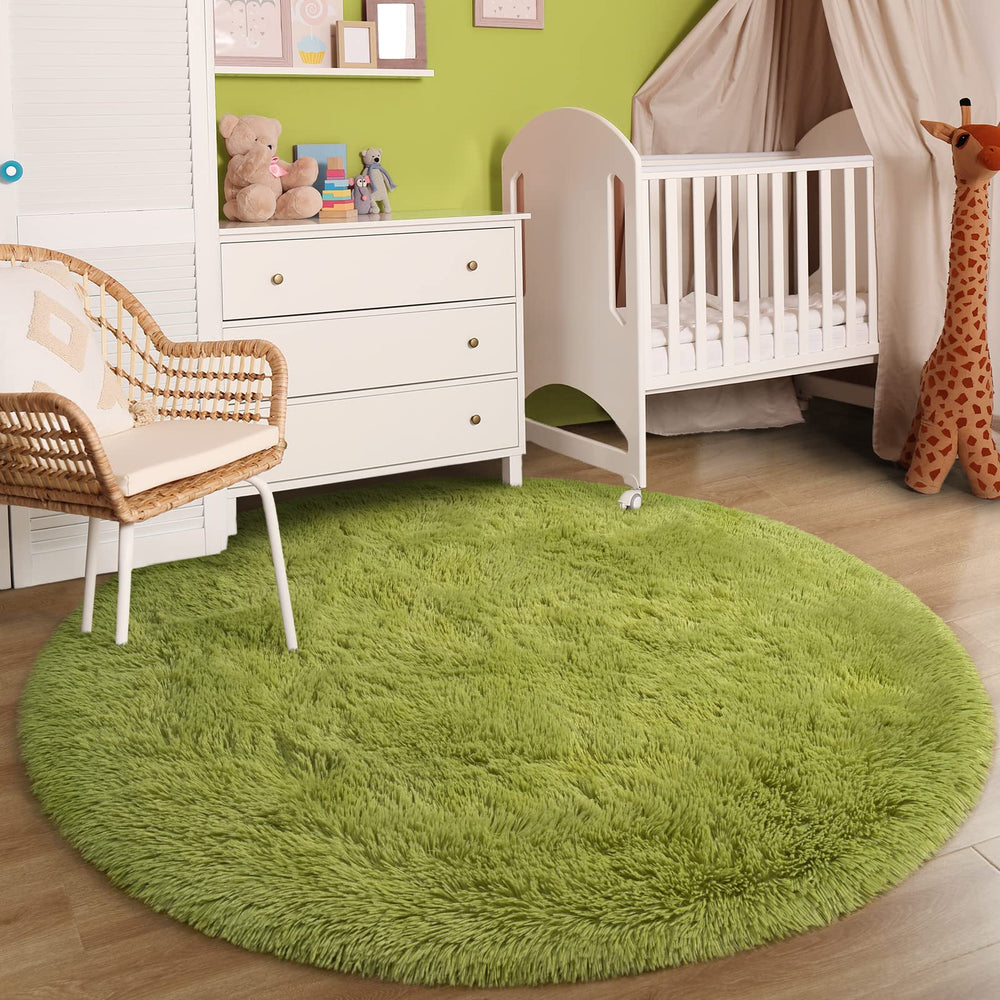 Gifeas non-slip backing keeps the rug in place for safe play.