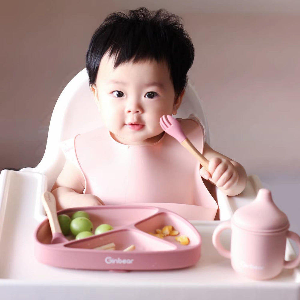 Ginbear baby-led weaning spoon and fork set for 12-18 months.