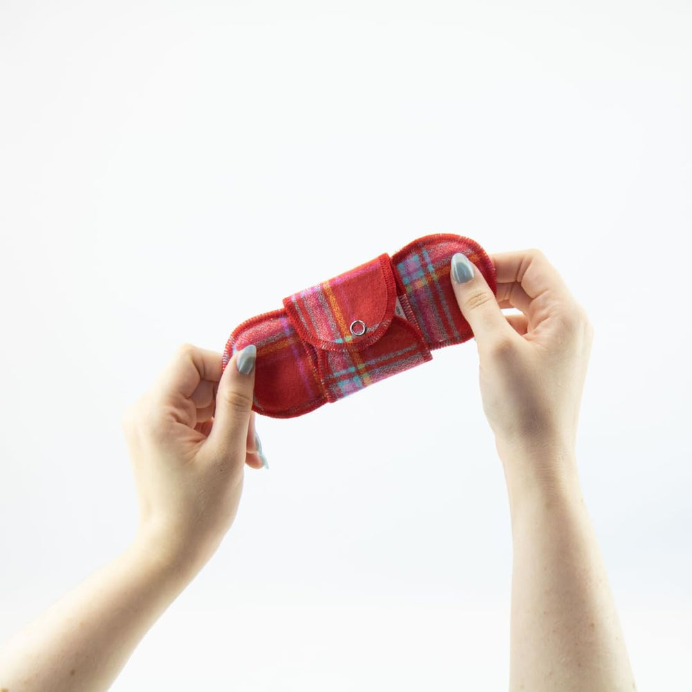 GladRags pantyliner cotton fabric close-up emphasizes tender-skin comfort.