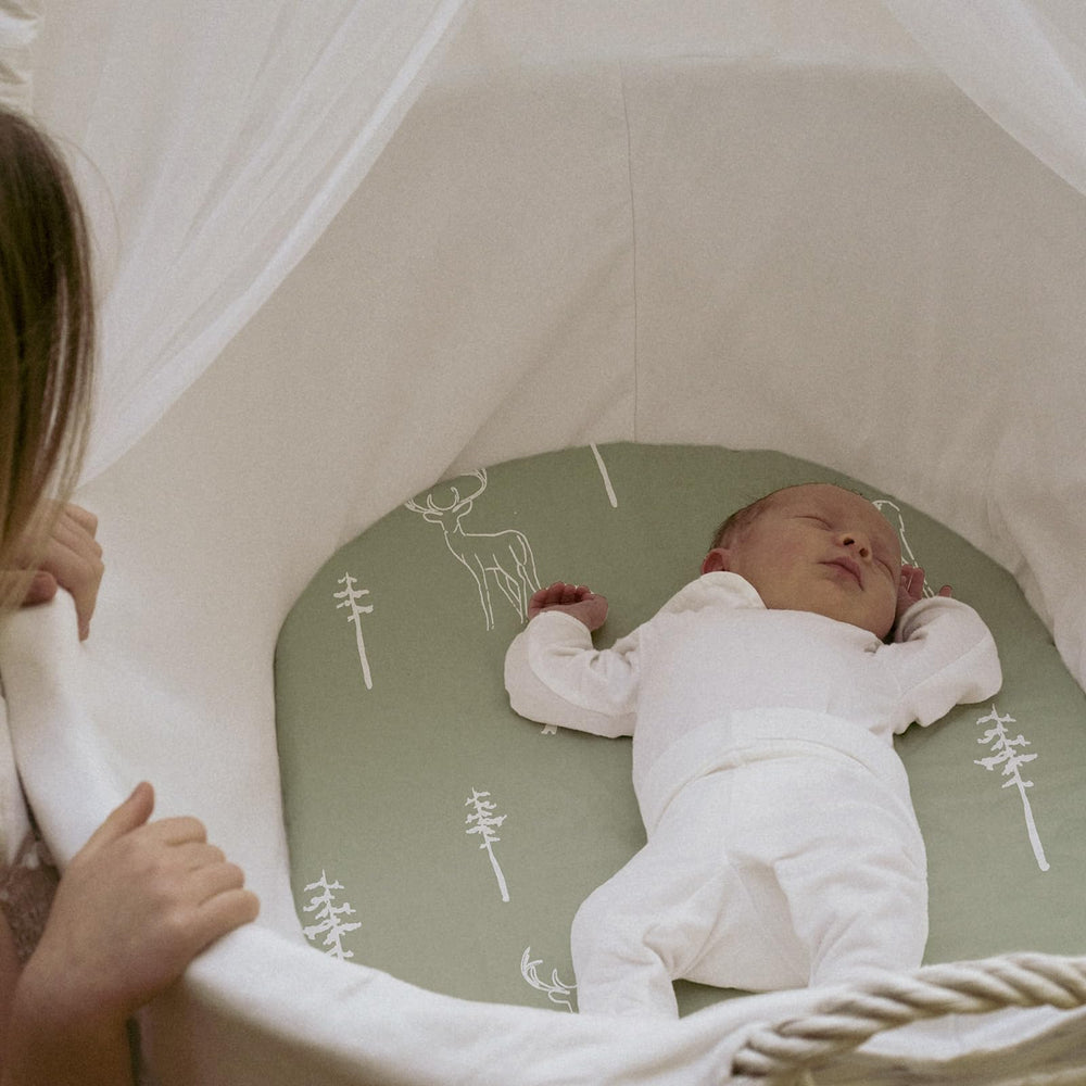 GLLQUEN BABY bassinet sheets compatible with standard oval round and rectangular mattresses