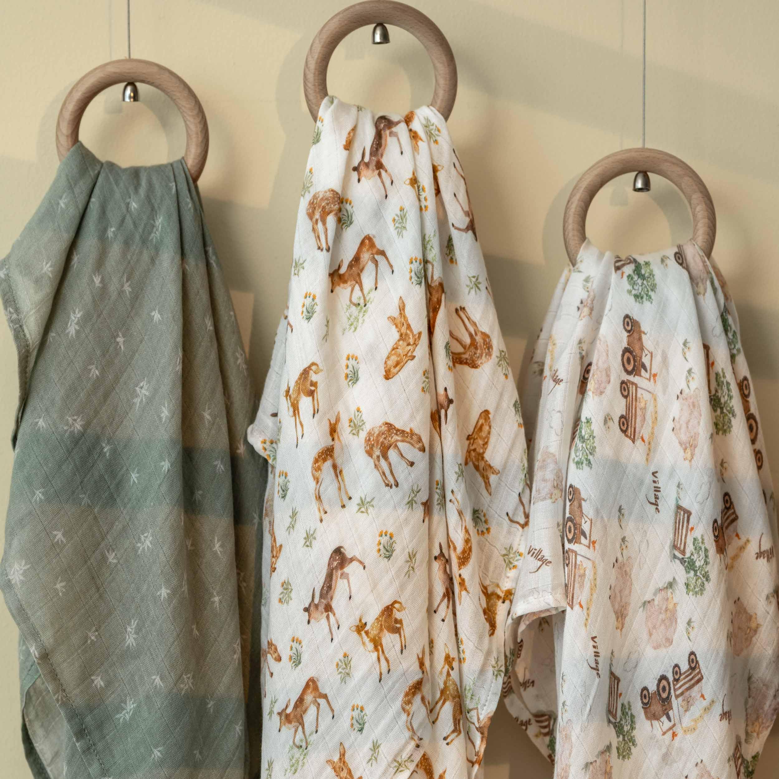 GLLQUEN BABY Deerling swaddle blanket machine wash ready.