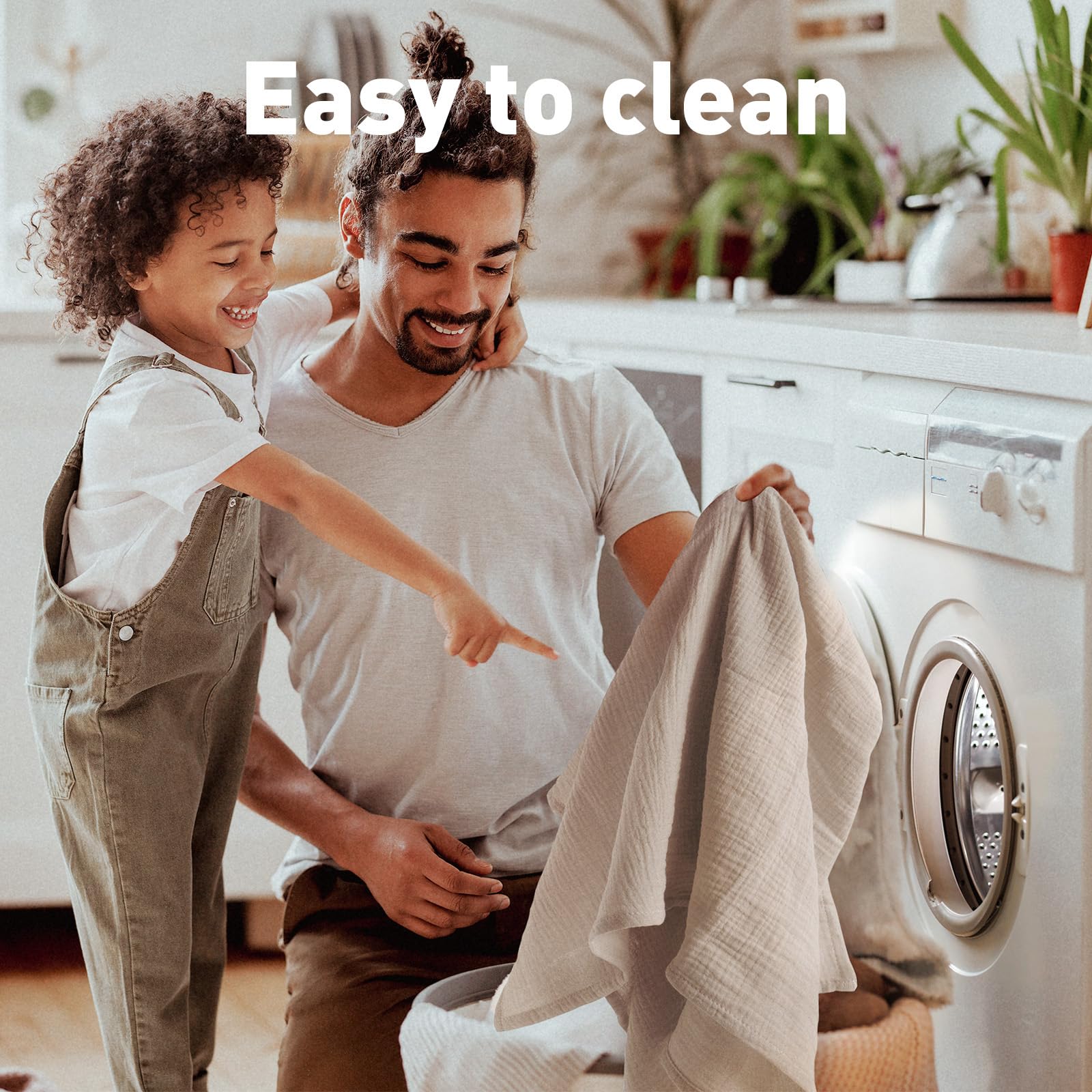GLLQUEN BABY machine washable blanket offers easy care