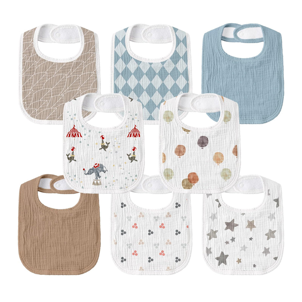 GLLQUEN BABY Circus muslin drool bib front view highlights absorbent two layer fabric