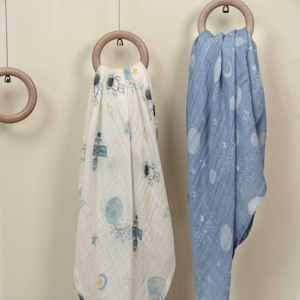 GLLQUEN BABY 35x40 swaddle blankets provide generous coverage.