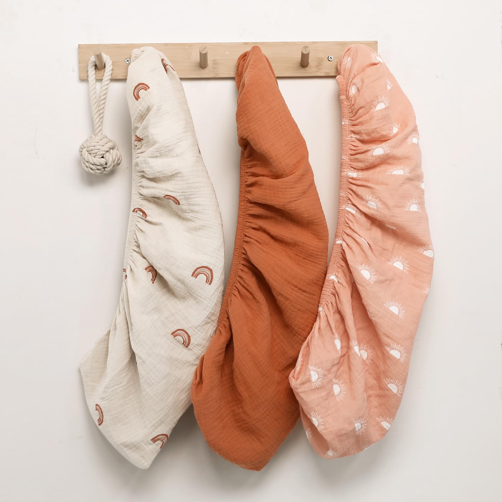GLLQUEN BABY nursery setting shows versatile styling and ready-to-use convenience.