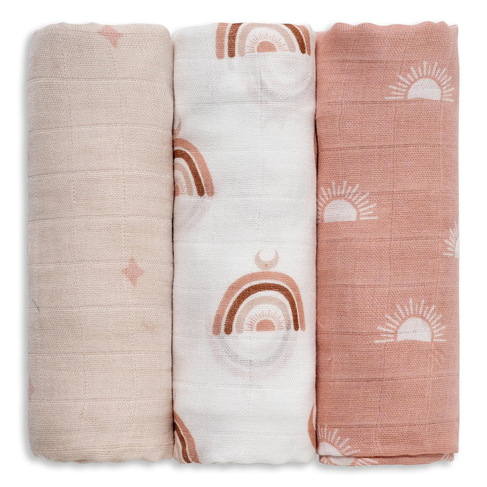 GLLQUEN BABY sun-pattern muslin blanket ideal for newborn swaddling and comfort