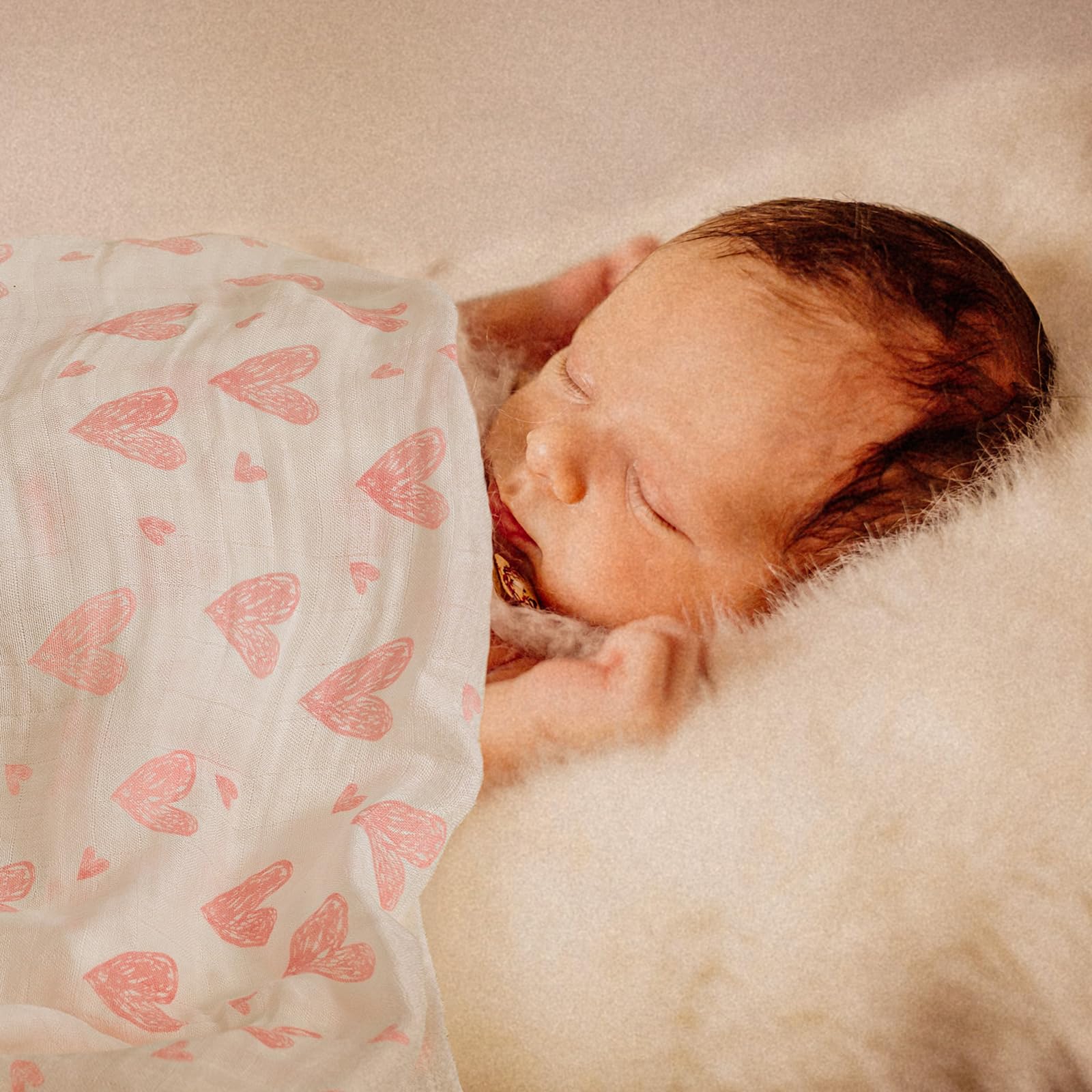 GLLQUEN BABY colorful options suitable for boys or girls.