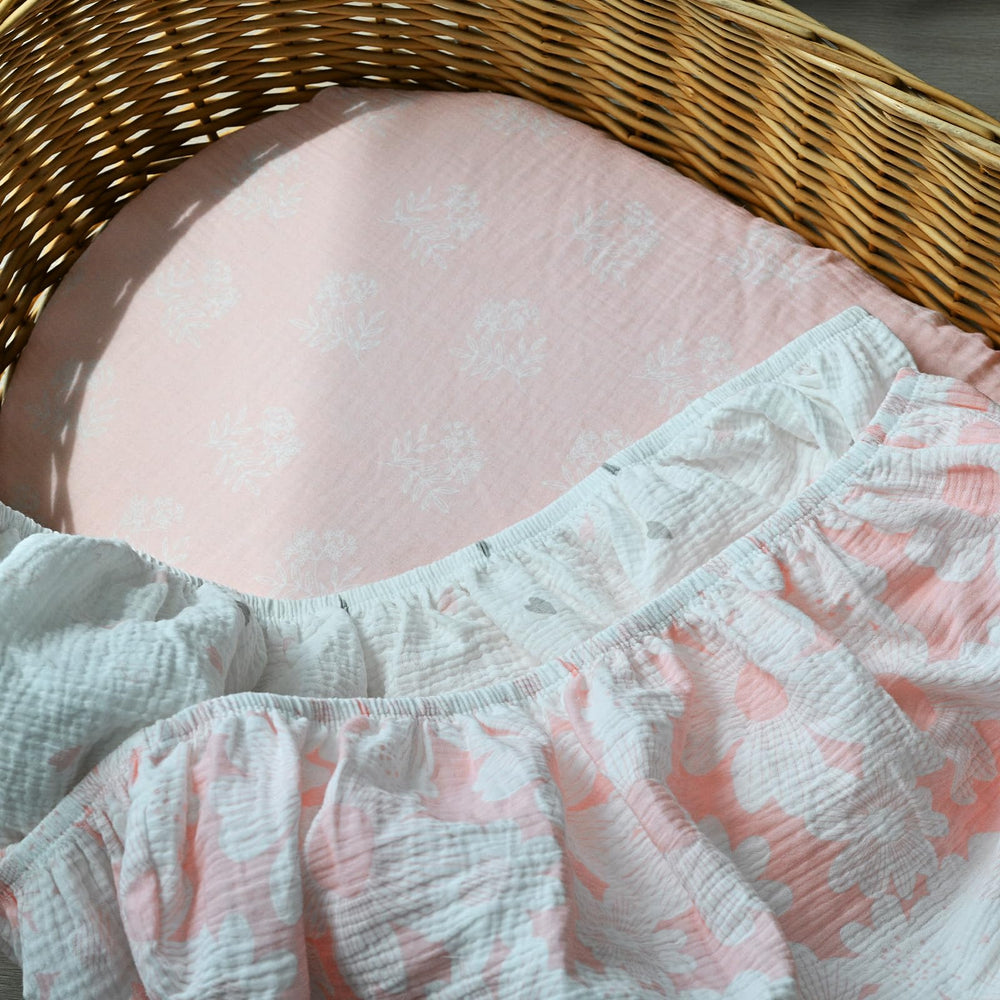 Gllquen machine washable bassinet sheets ready for care.