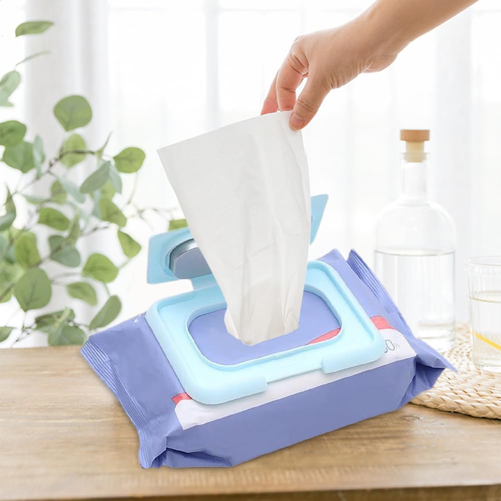 Glomora Warmer keeps wipes warm on family outings.