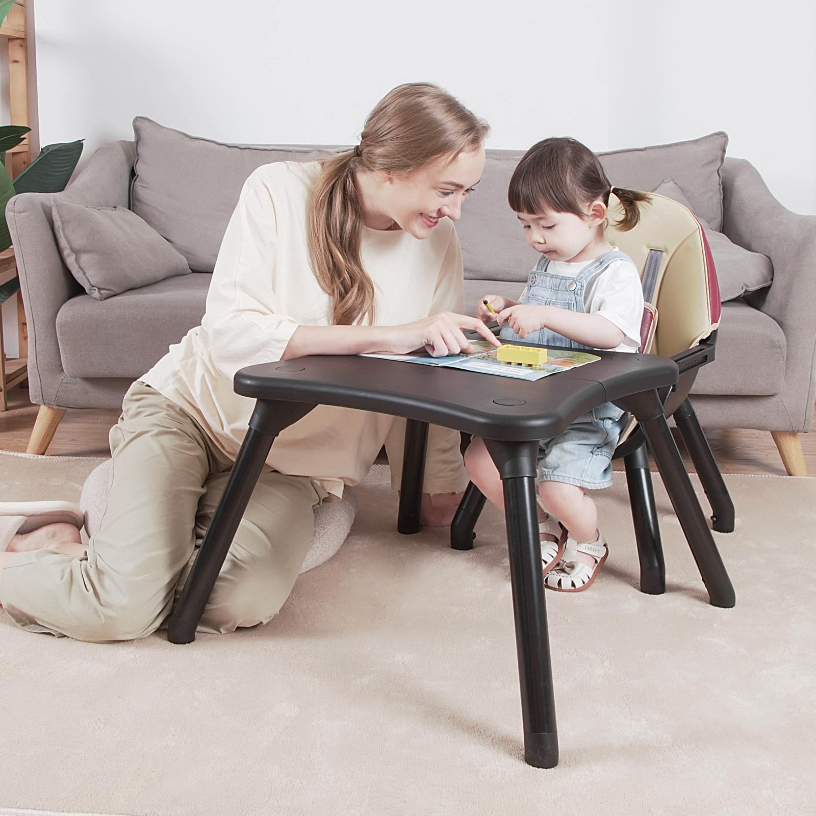Gofirst removable tray in four positions for growing children