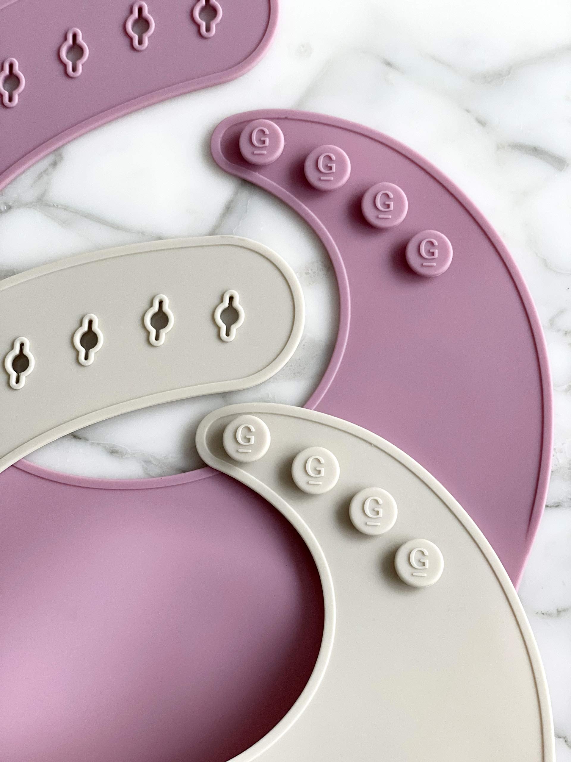 Goobie Baby bib is top-rack dishwasher safe for quick cleanup.