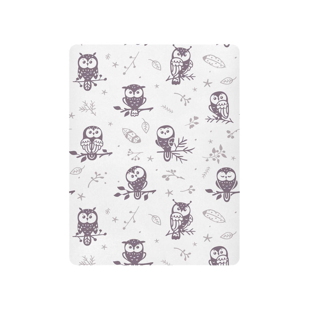 GOODOLD Pack n Play sheet with snug elastic fit for a flat surface.
