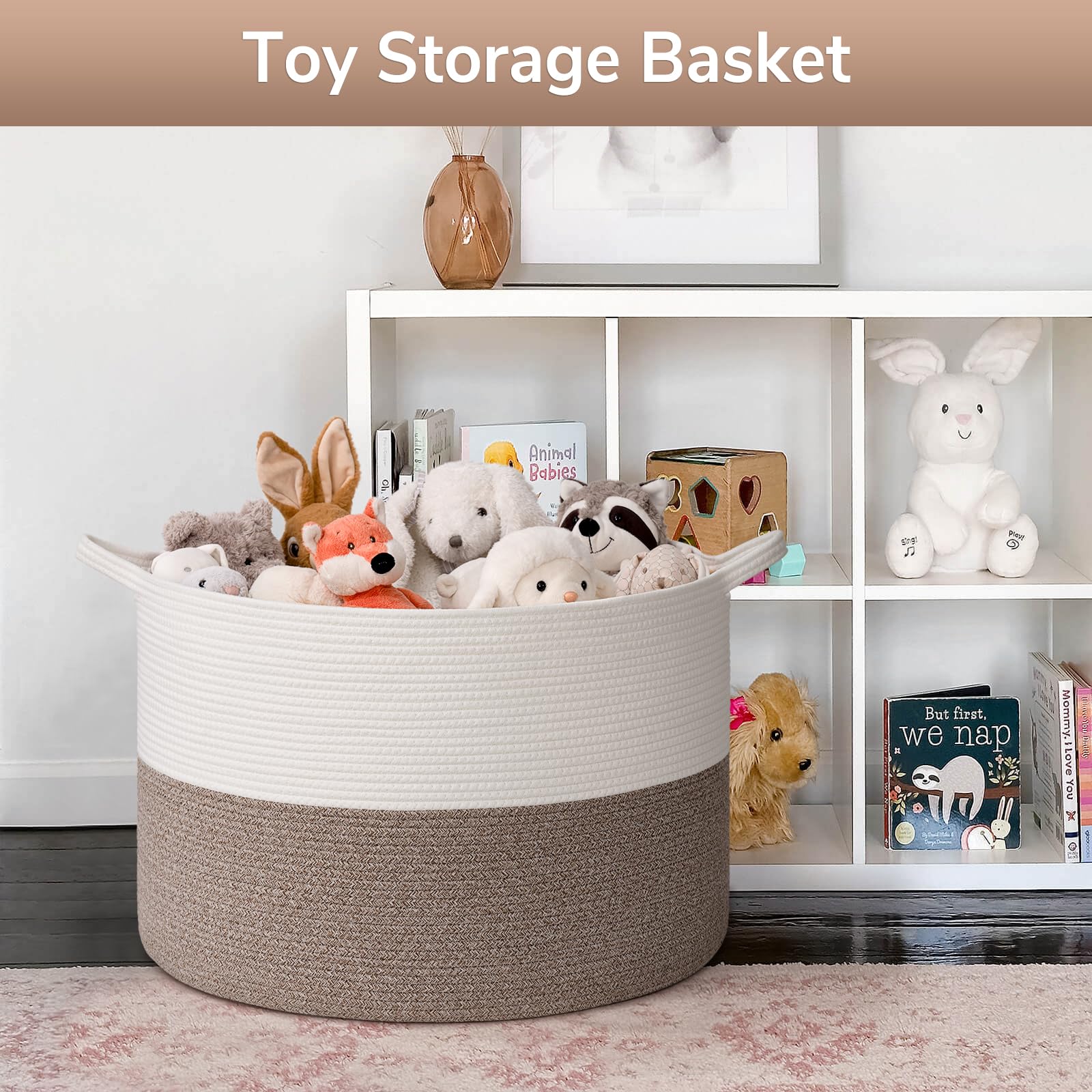 Goodpick 115L basket filled with blankets, showcasing ample storage.