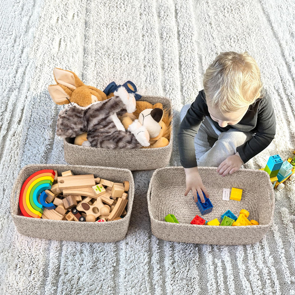 Goodpick collapsible design folds flat for shipping and quick reshaping when filled.
