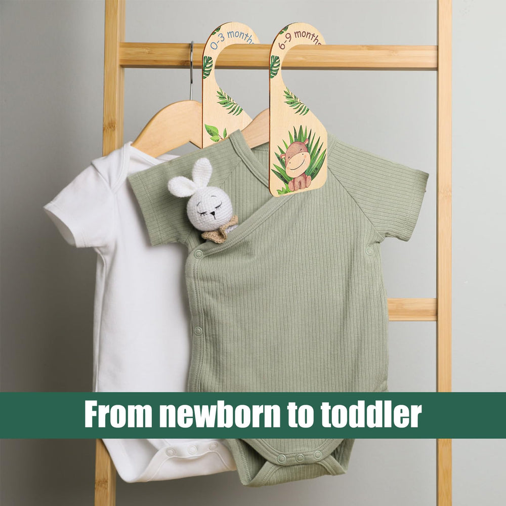 Gosknor 9-12 months divider organizes seasonal baby clothes.