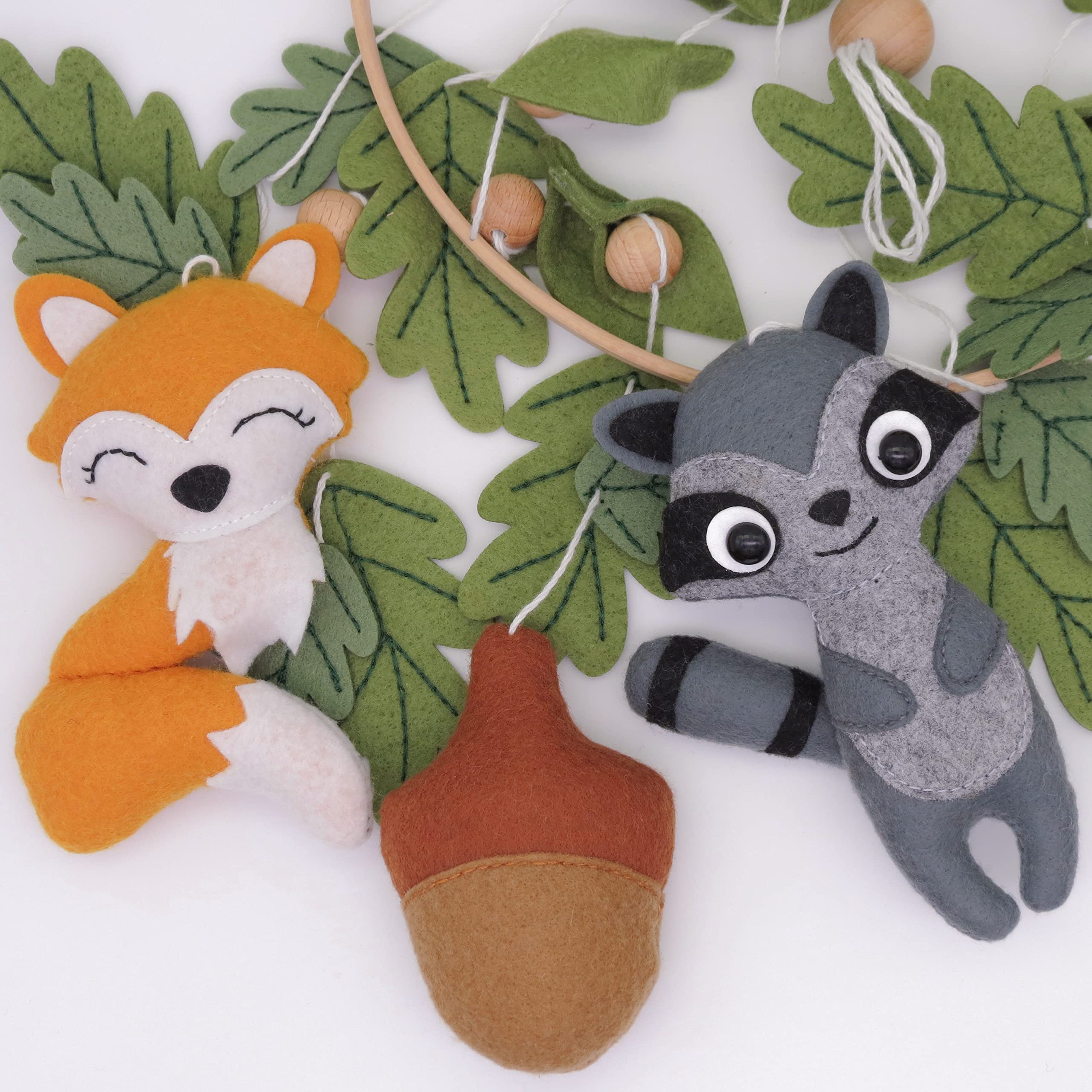 Goukurlsma woodland crib mobile makes a charming newborn gift.