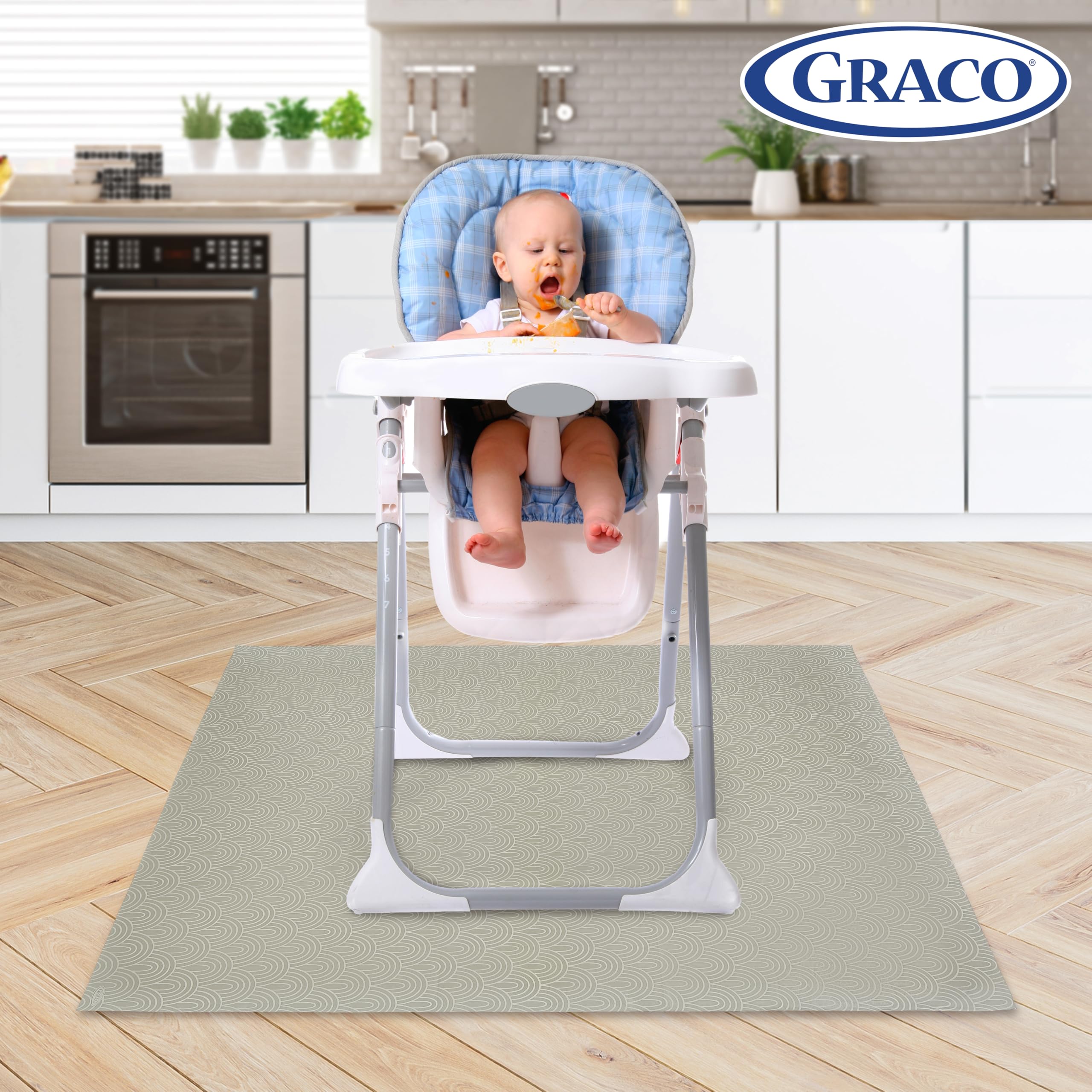 Graco splat mats show front and back coverage during feeding.