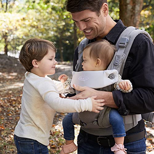 Graco Cradle Me 4-in-1 adjustable straps and lumbar support for parents.