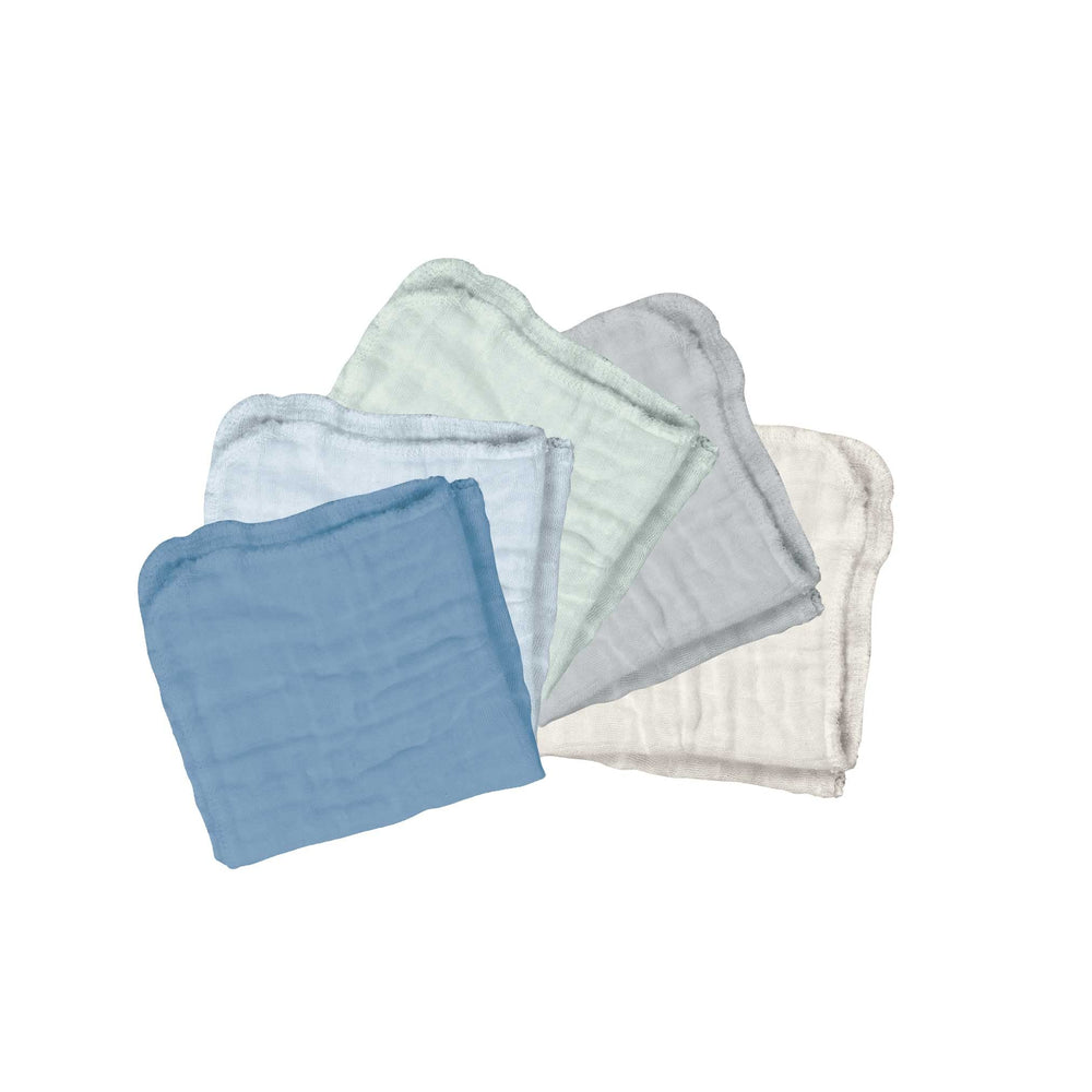 Green Sprouts absorbent organic cotton muslin cloths in blueberry offer soft, reusable wipes for gentle cleaning.